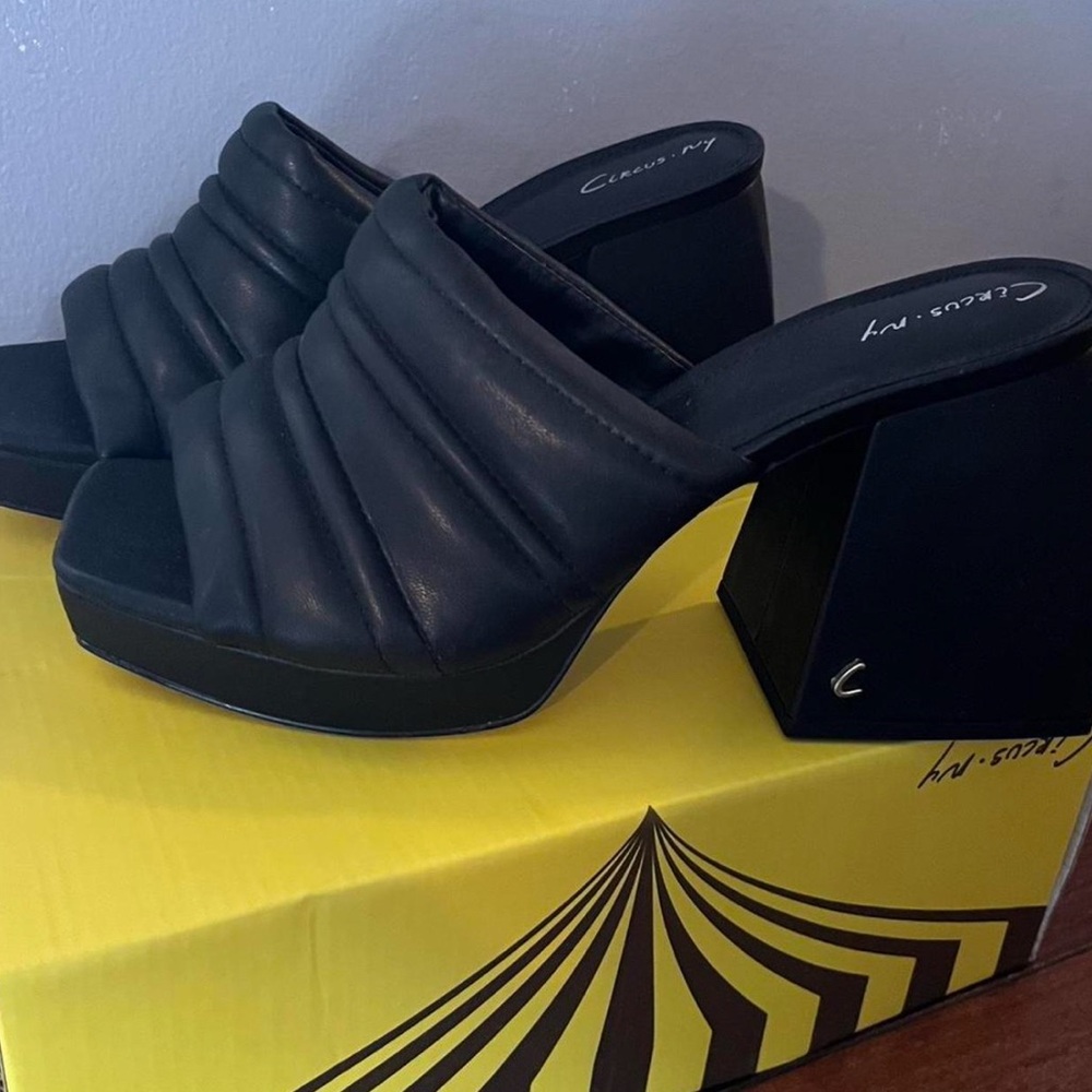 Circus by Sam Edelman Black Women's Heeled Mules